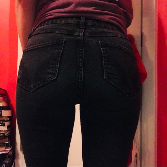 High Rise Ripped Jeans - Picture 3 of 3